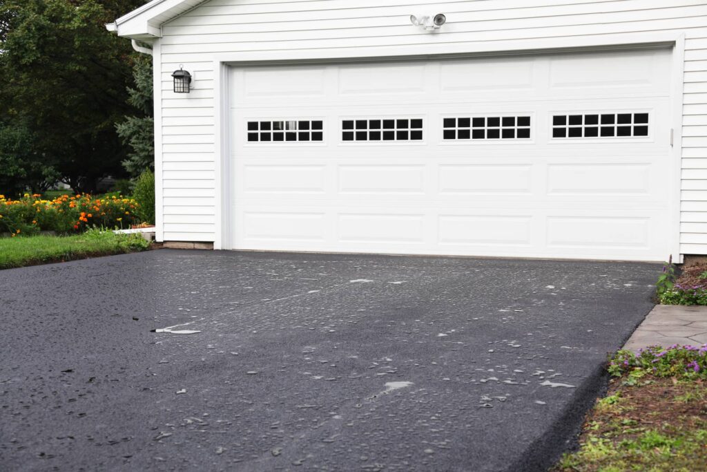 Miller Place blacktop driveway specialists